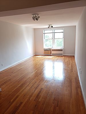 2nd image of 30-40 29th St #5B