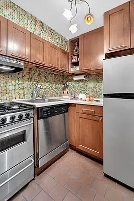 Sold by Compass | media 3