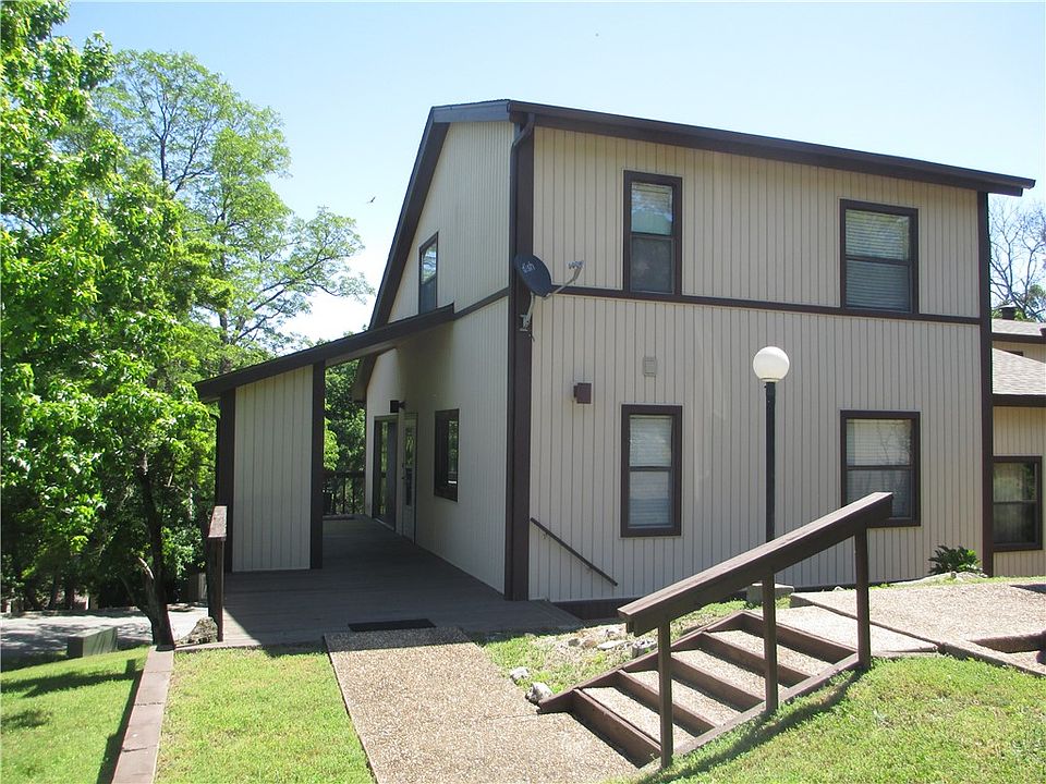 1st image of 1 Beaver Ln