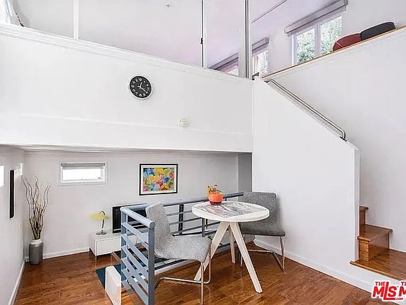 5th image of 8661 Clifton Way #B