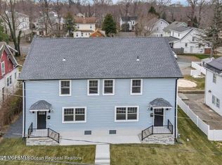 8 Ravine Dr #B, Matawan, NJ 07747