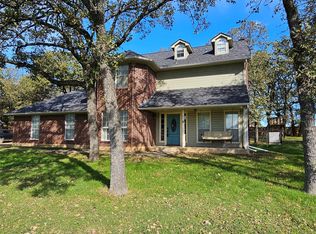 2333 Trail Tree Ct, Burleson, TX 76028