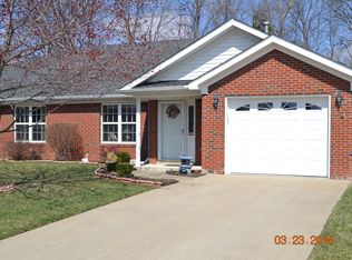 2424 Trinity Run Ct, New Albany, IN