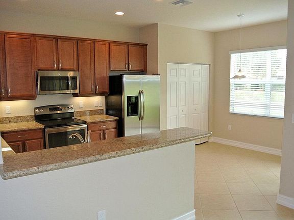 5th image of 7529 Spatterdock Dr