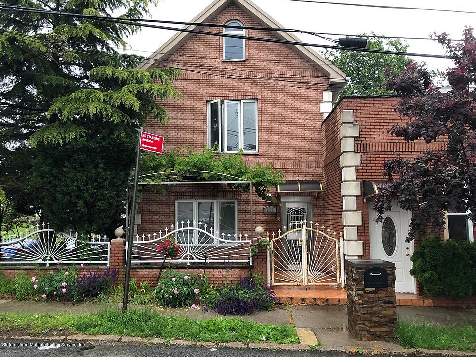 1st image of 161 Parkinson Ave