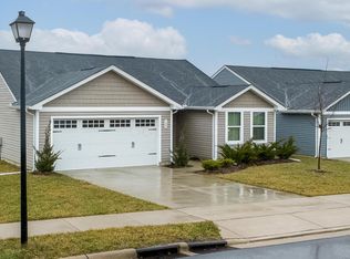 195 Skyway Dr, Springfield, OH 45505