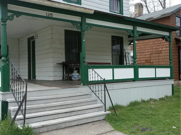 1315 Hall St, Elmira, NY 14901