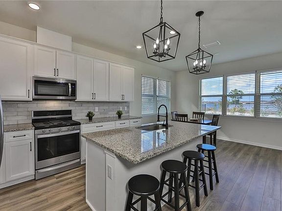 3rd image of 3323 Monroe Meadows Dr