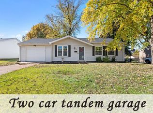 12173 Parkwood Pl, Maryland Heights, MO