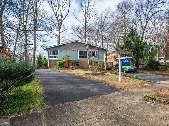 2nd image of 8105 Timber Valley Ct