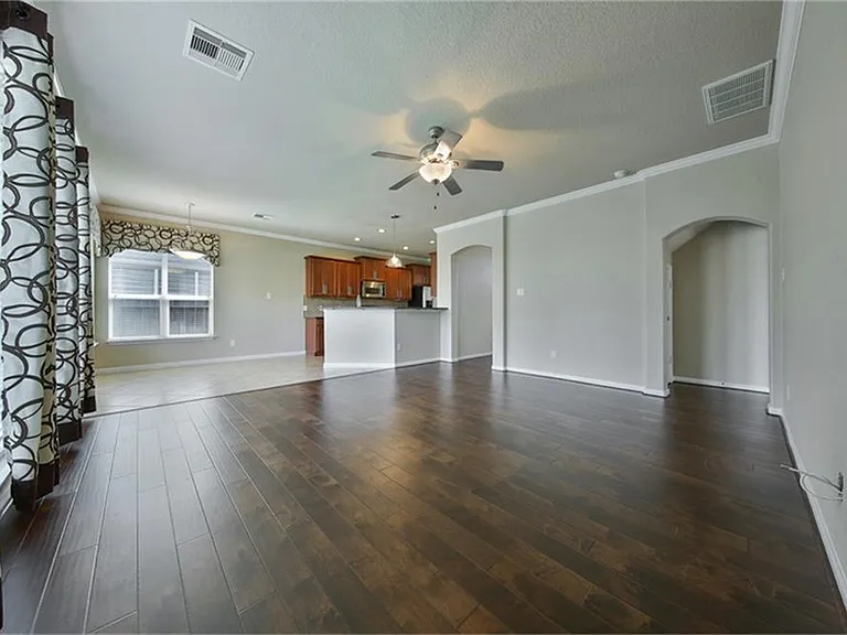 139 Sweet Leaf Grove Ln — Photo 7