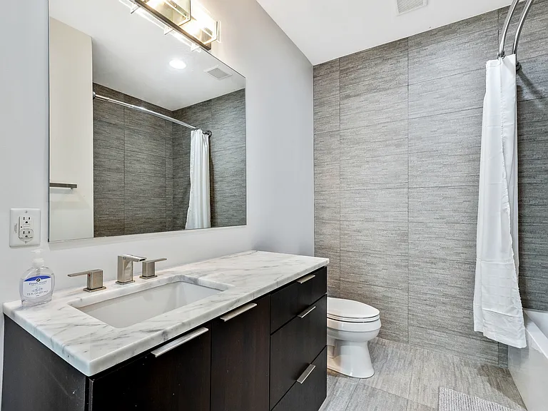 9100 San Martin Blvd NE — Photo 24