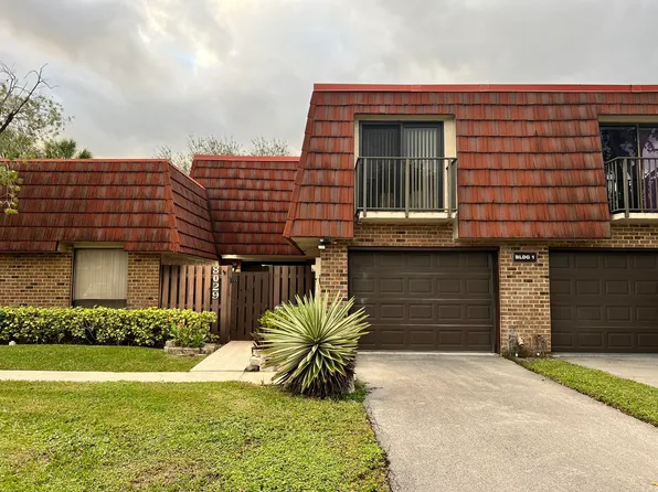 8029 Boca Rio Dr, Boca Raton, FL 33433