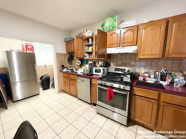 22 Humphreys St Floor 2