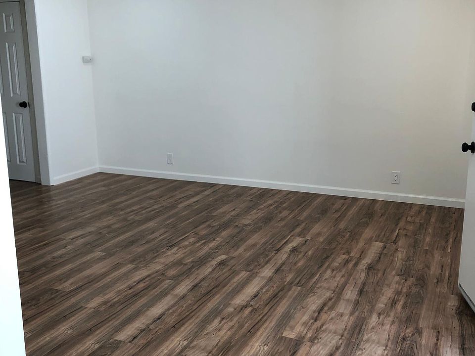 1st image of 1214 N Hobart Blvd #6