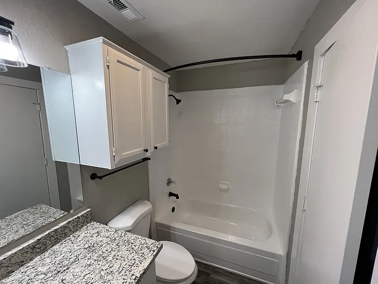 1601 Wynn Joyce Rd — Photo 18