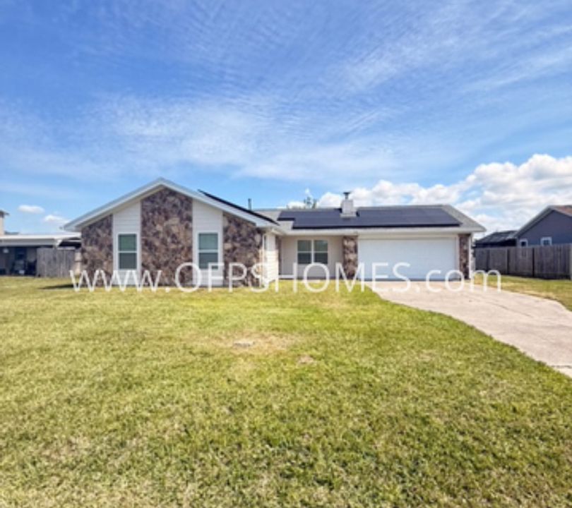 1st image of 309 Courtford Dr