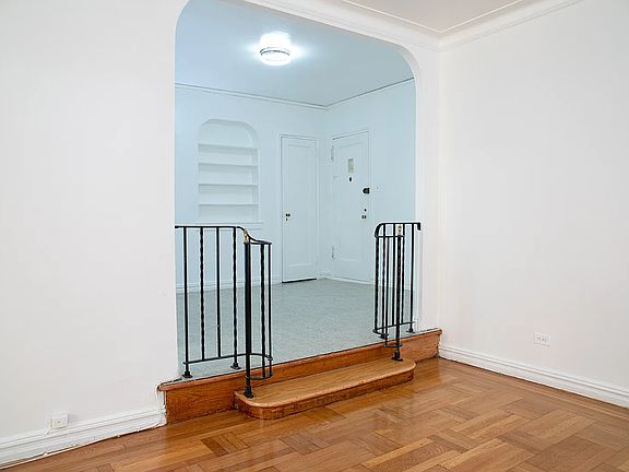 4th image of 82-01 Britton Ave #2-A