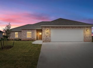 107 Great Trail Rd, Riesel, TX 76682