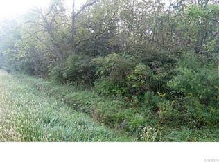 10395 Cedar Rd, Clarence Center, NY 14032