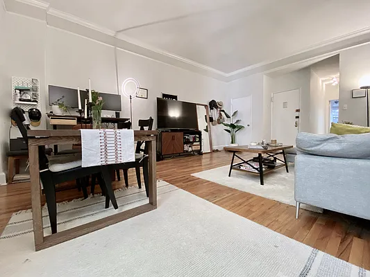 Rented by Corcoran | media 48