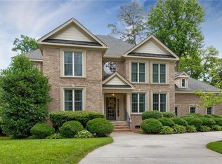 4141 White Acres Rd, Virginia Beach, VA 23455