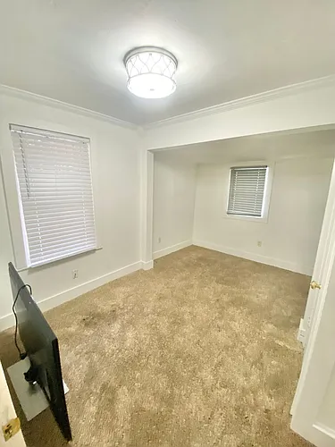 32 Rose St Photo 1