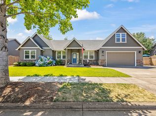 2444 Borders Dr, Eugene, OR 97404