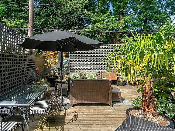 3rd image of 1575 Balsam St #104