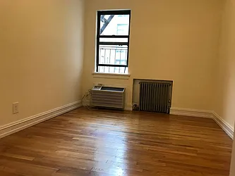 Rented by Urban Real Estate Inc