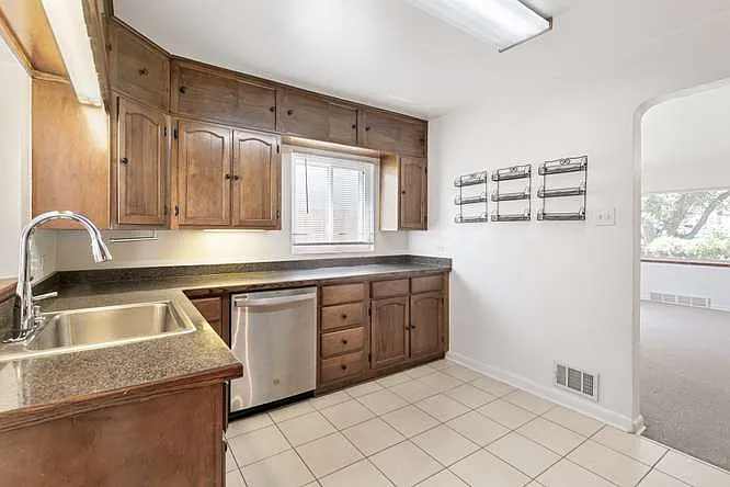 2614 S Marion St #2614 — Photo 10