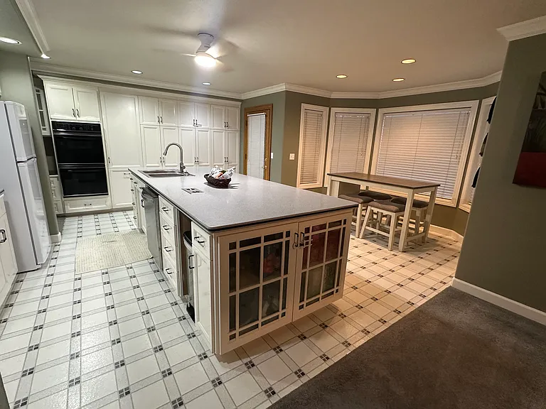 10156 Oak Run Rd — Photo 5