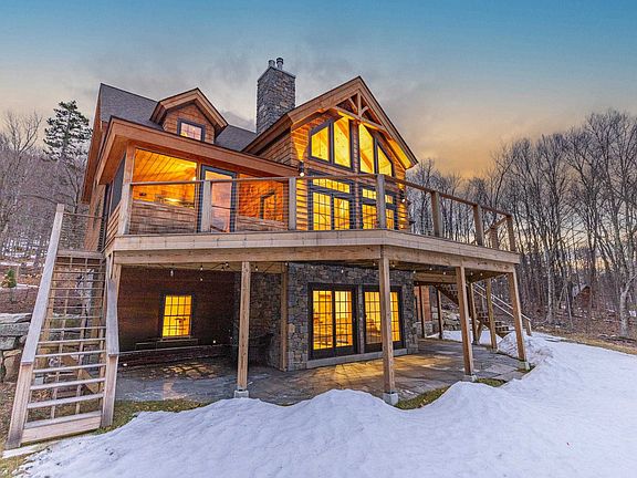 2nd image of 365 Tunnel Stream Road