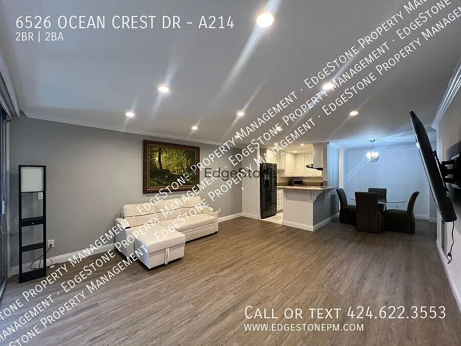6526 Ocean Crest Dr — Photo 2