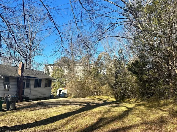 4326 Connelly Cir, Charlotte, NC 28208