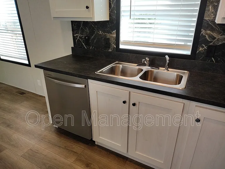 120 Terry Blvd #15S — Photo 10