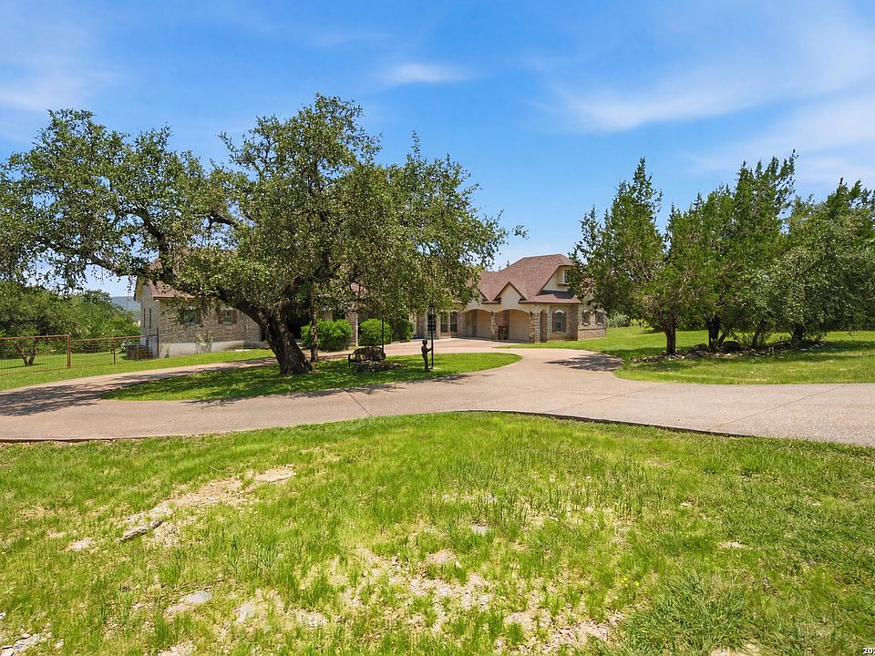 1st image of 30330 SADDLERIDGE DR