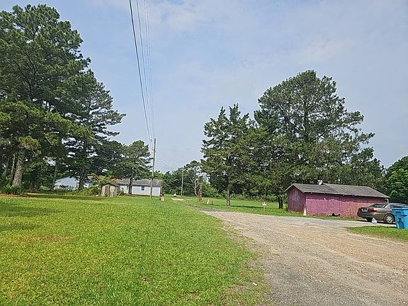 4th image of 111 McDowell Rd