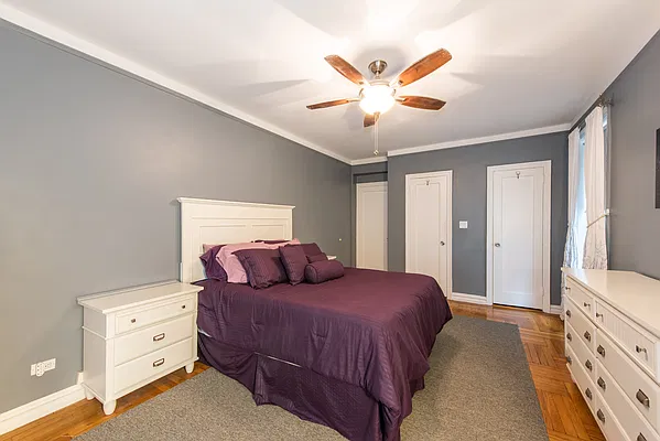 Sold by Century 21 American Homes - Franklin Square | media 27