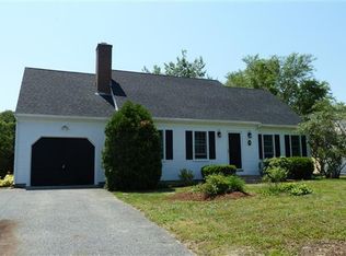 49 Larch Ln, Centerville, MA 02632