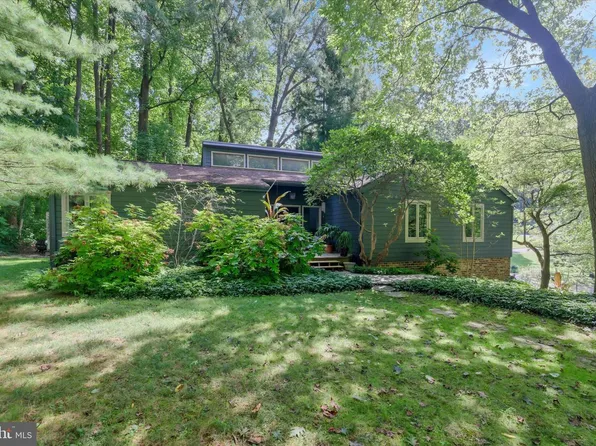 10 Cinnamon Dr, Hockessin, DE 19707