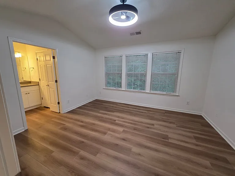 2240 Whitestone Pl — Photo 7