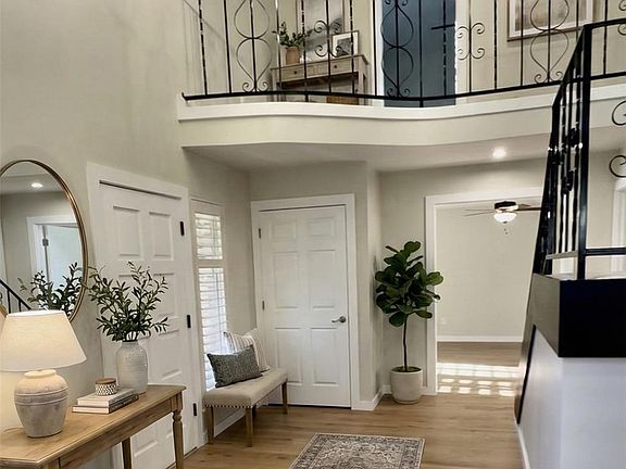 2nd image of 8111 Middle Ct