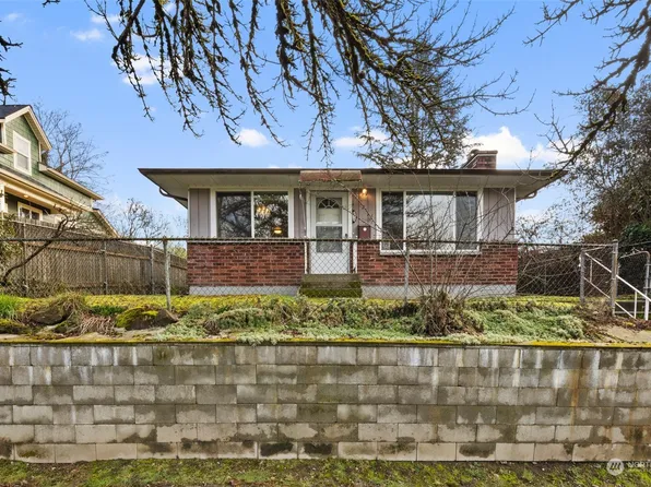 524 Martin Luther King Jr Way S, Seattle, WA 98144