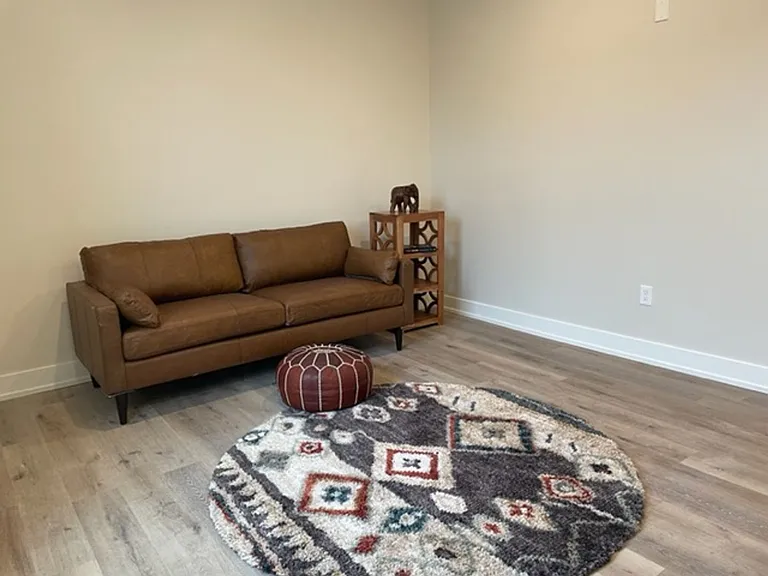 Beautiful Apartments West Grand Neighborhood — Photo 41