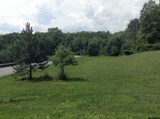 9 Baltis Dr, Voorheesville, NY 12186