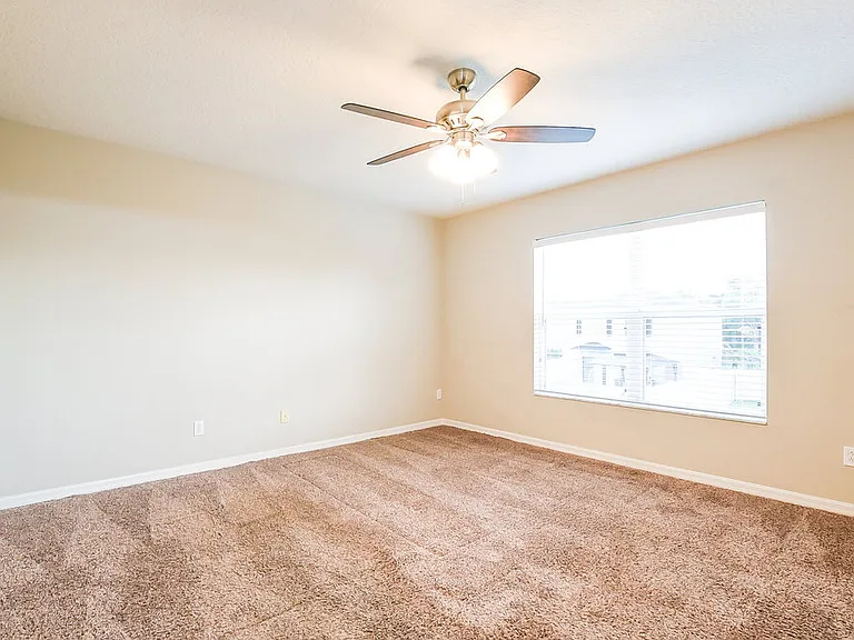 1725 Portcastle Cir — Photo 11
