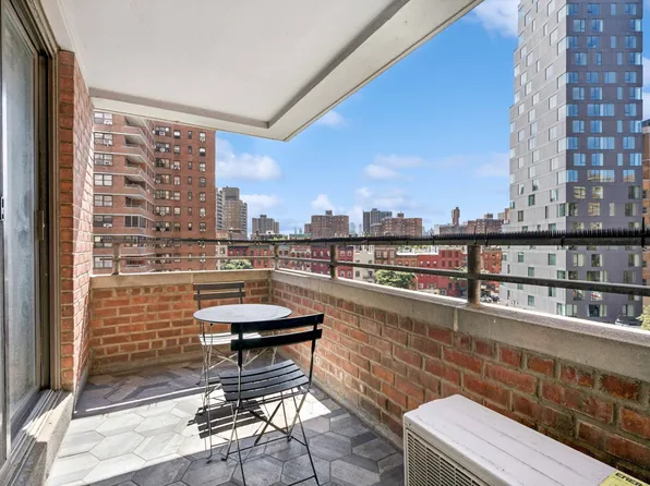 417 Grand Street image 11 of 13