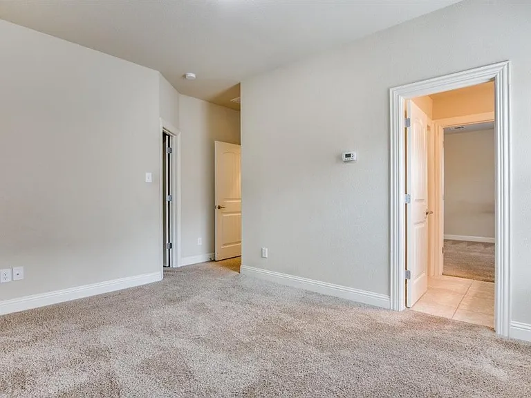 7592 Plowman Ln — Photo 25