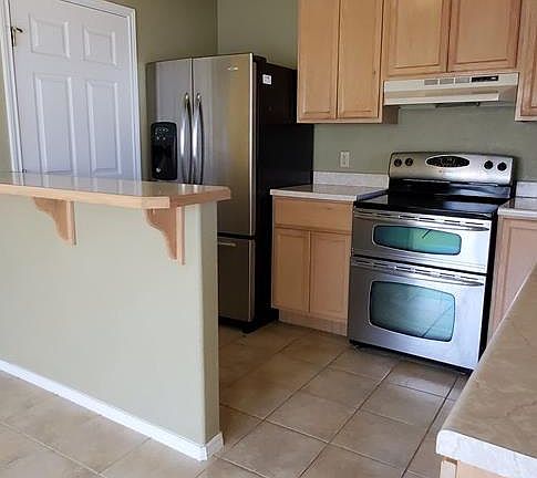 5th image of 398 Christina Pkwy